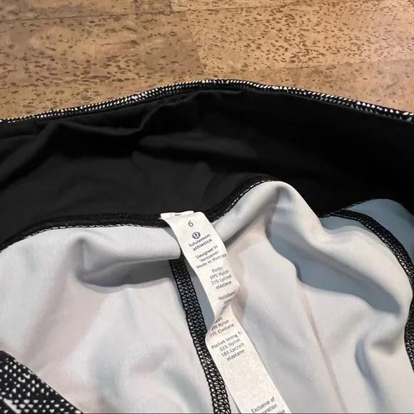 Lululemon - Inspire Tight II (25") Formation Alpine White Black / Black - Picture 8 of 9